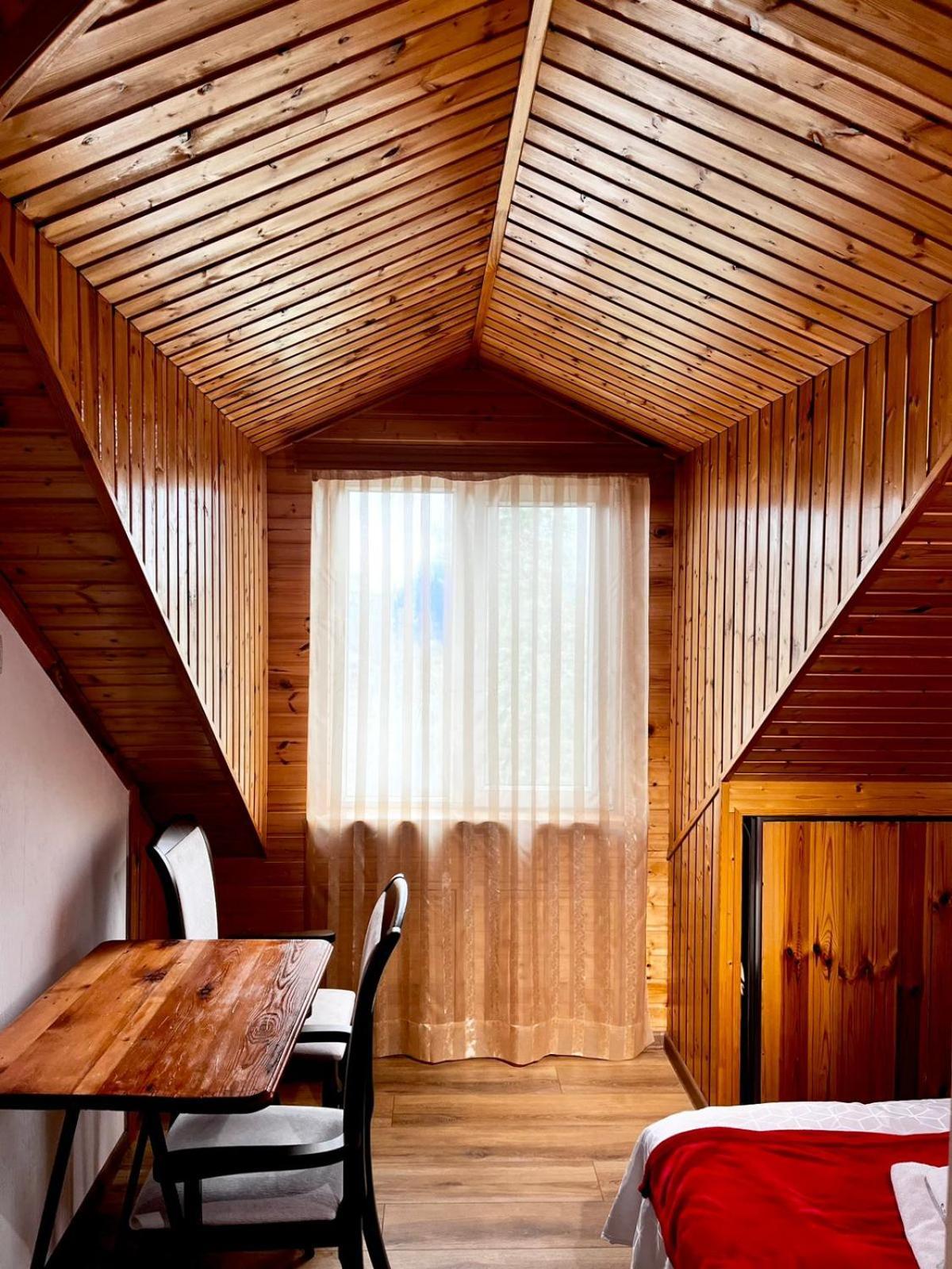 Nino & Irodi'S Guest House Κουτάισι Εξωτερικό φωτογραφία